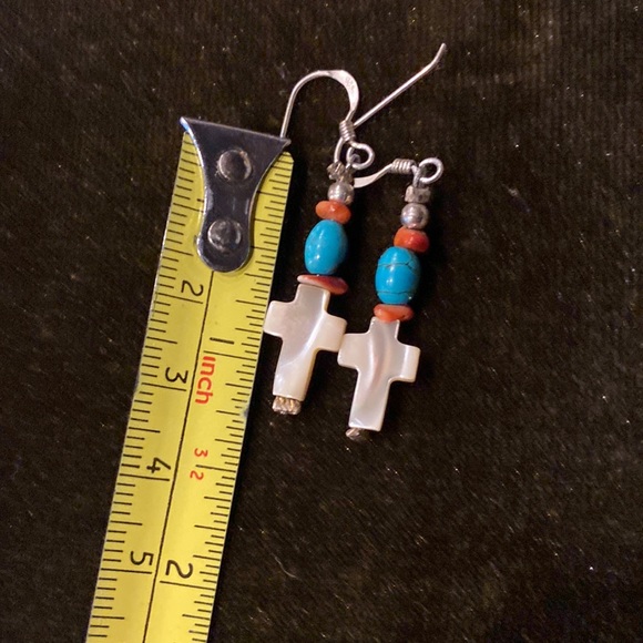 Santa Domingo mother of pearl cross, turquoise nugget, coral earrings - Picture 5 of 5